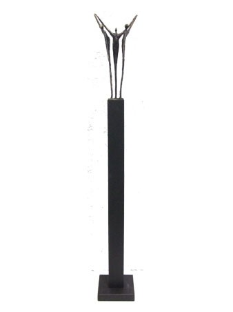 WMA589 Manpower op kunsthars sokkel 110cm 