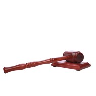 Voorzittershamer kers met klankbord 29,5cm